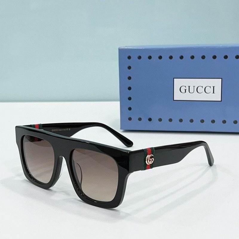 Gucci Sunglasses 529